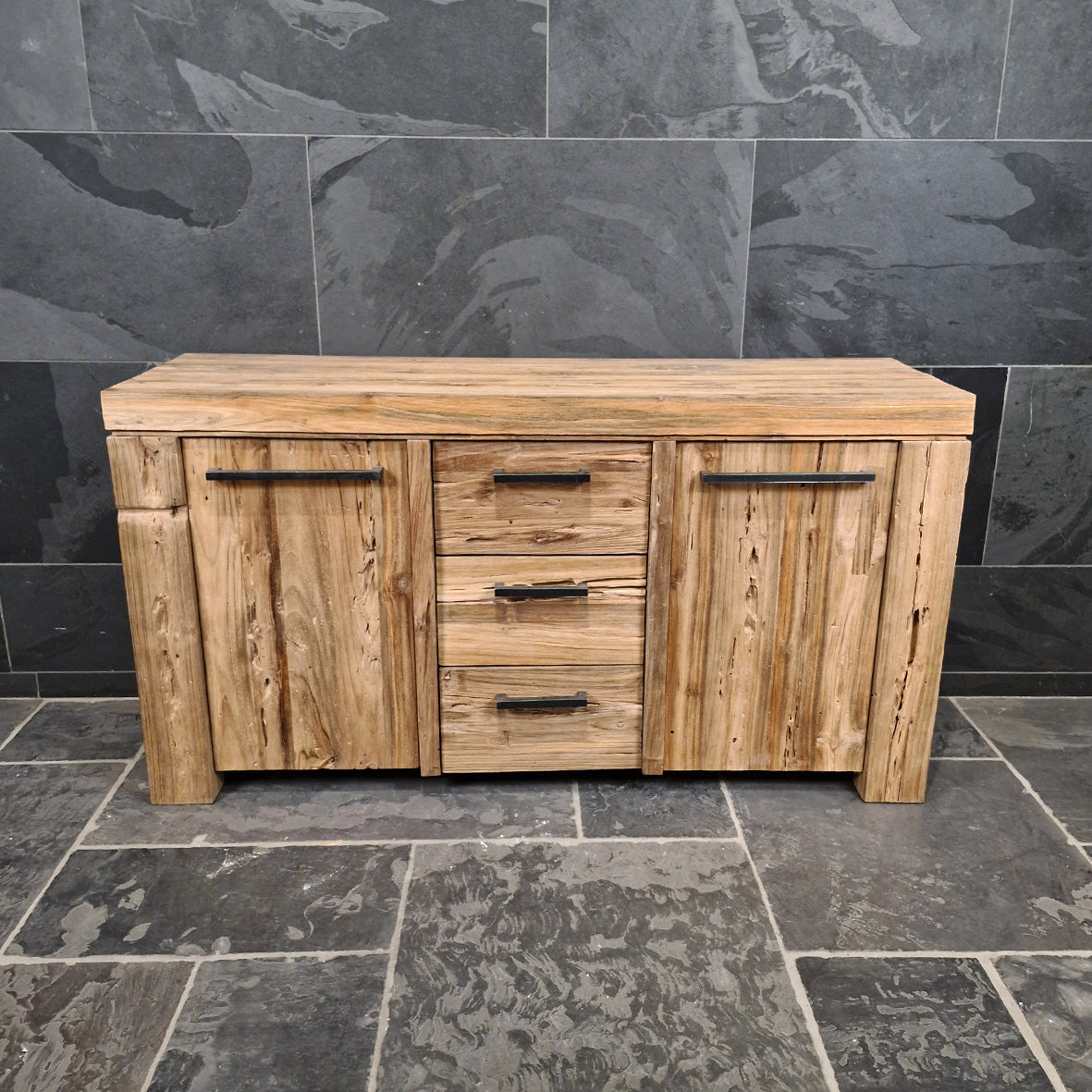 Nachttisch für Badezimmer aus nachhaltigem Teakholz, Bali.1.2, mit 150x47x80cm, stilvolle Badgestaltung aus Teakholz
