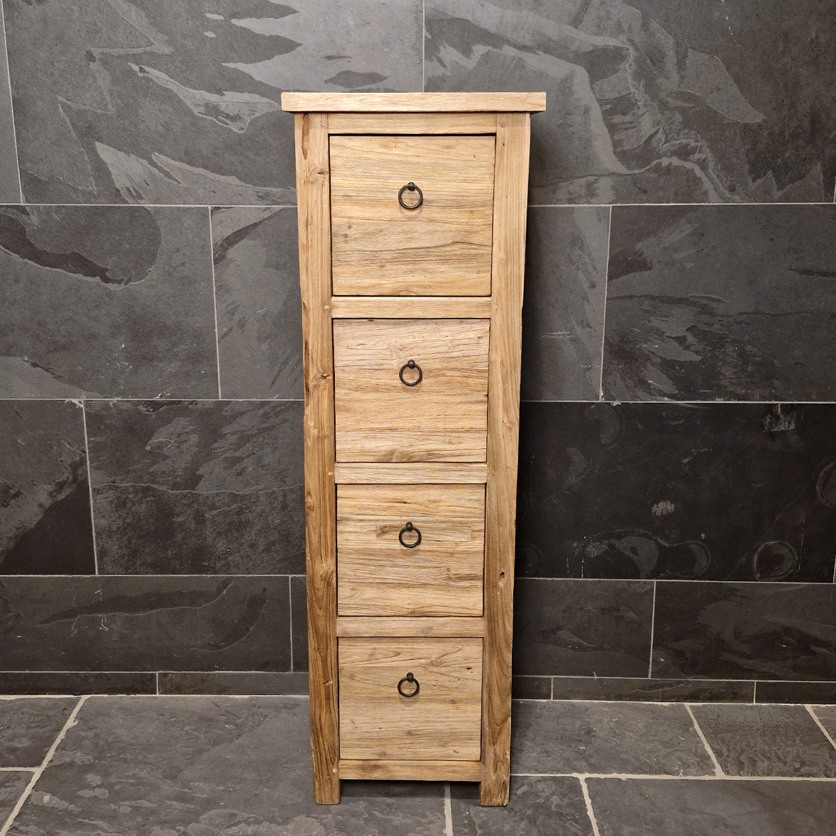 Hoge kast voor badkamer | Teakhout | Smal en functioneel | Model 9