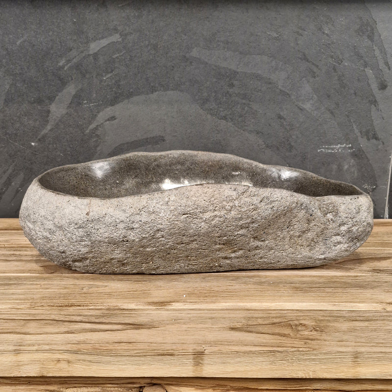 Aufsatzwaschbecken aus Flussstein | Naturstein | Unikate | 40-60 cm | 48 x 30 x 15 cm | Badgestaltung