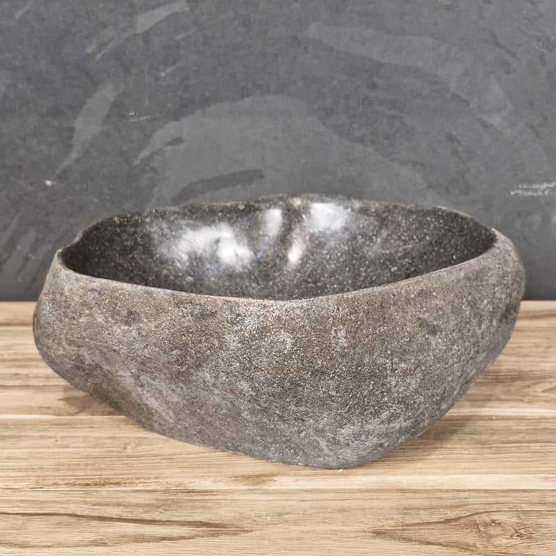 Aufsatzwaschbecken aus Flussstein | Naturstein | Unikate | 40-60 cm | 48 x 30 x 15 cm | Badgestaltung