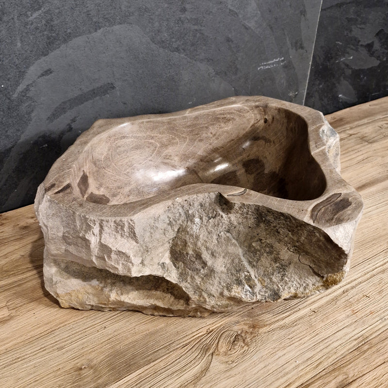 Aufsatzwaschbecken aus versteinertem Holz | Naturstein | Unikate | 40-60 cm - Badgestaltung