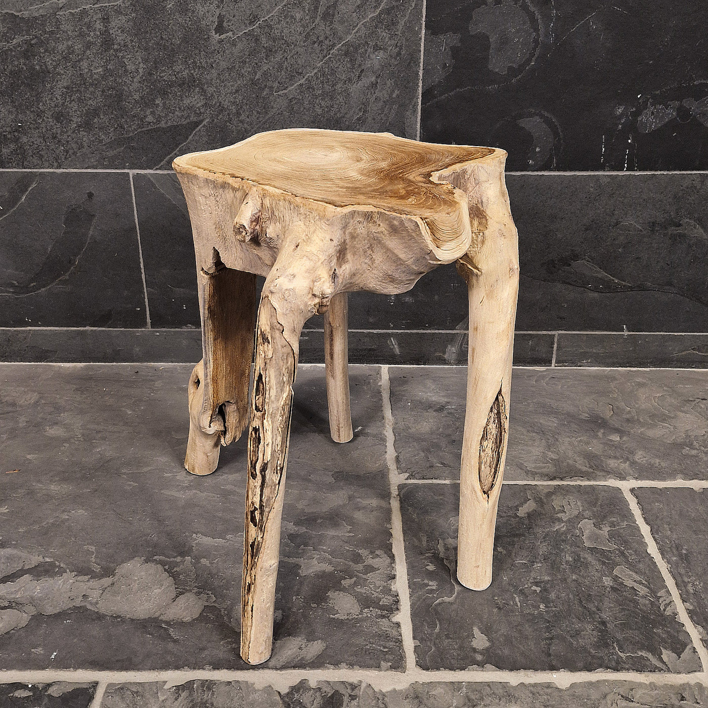 Wurzelholz Hocker aus Altholz, für Badgestaltung, quadratisch, 35x35x43 cm, naturbelassen, handgefertigt