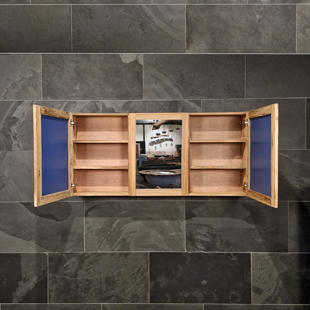 Spiegelschrank Badspiegel aus recyceltem Teakholz, 150 cm x 70 cm, stilvolle Badgestaltung von MALAYA
