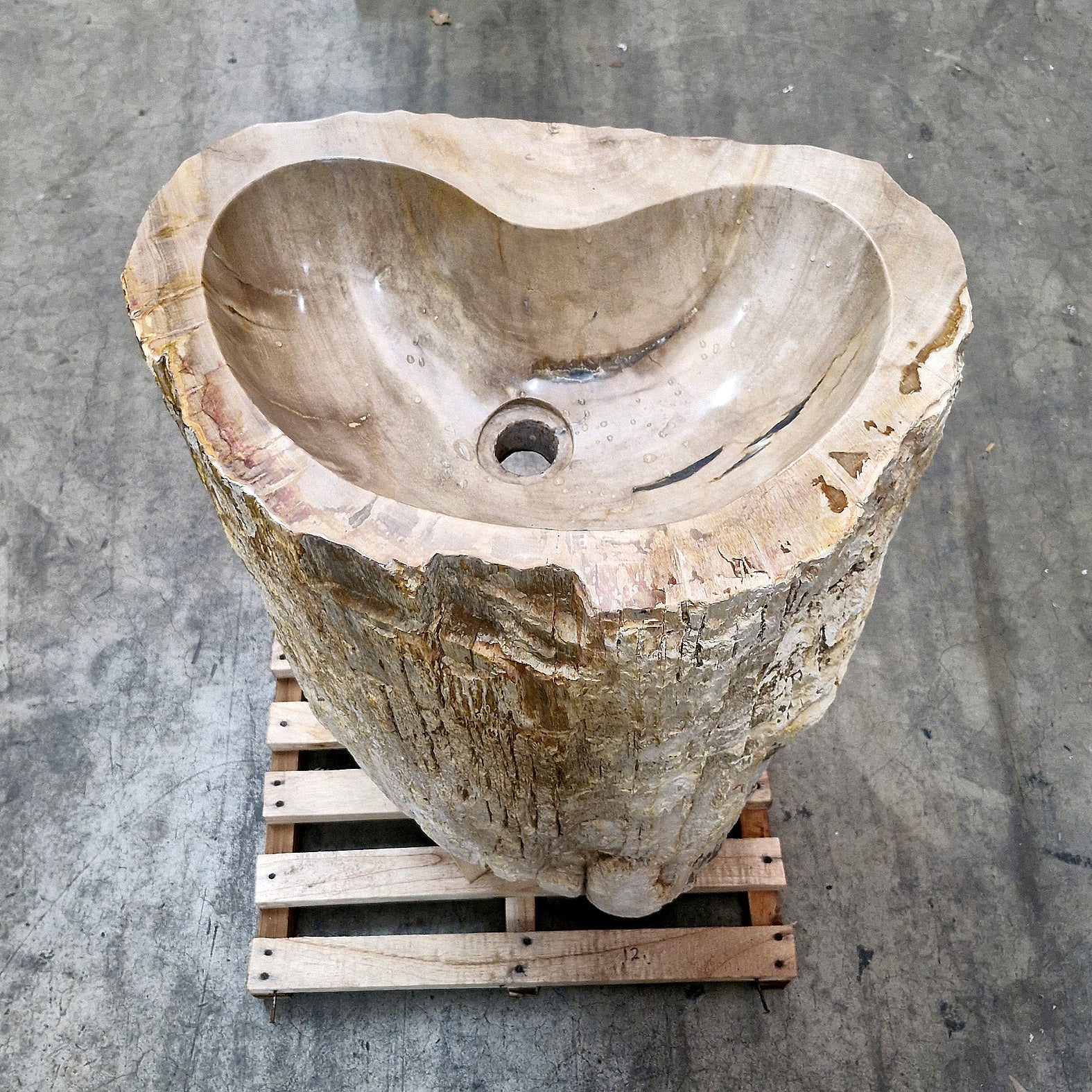 Standwaschbecken Versteinertes Holz | 58 x 39 x 91 cm mit Hahnloch | Q11 - Badgestaltung