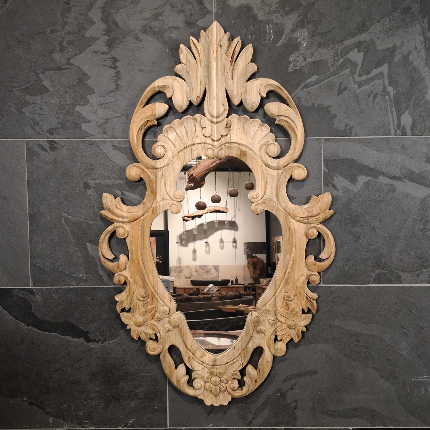 Wandspiegel Badspiegel aus recyceltem Teakholz in verschiedenen Größen, modern für die Badgestaltung, von Baumstumpf