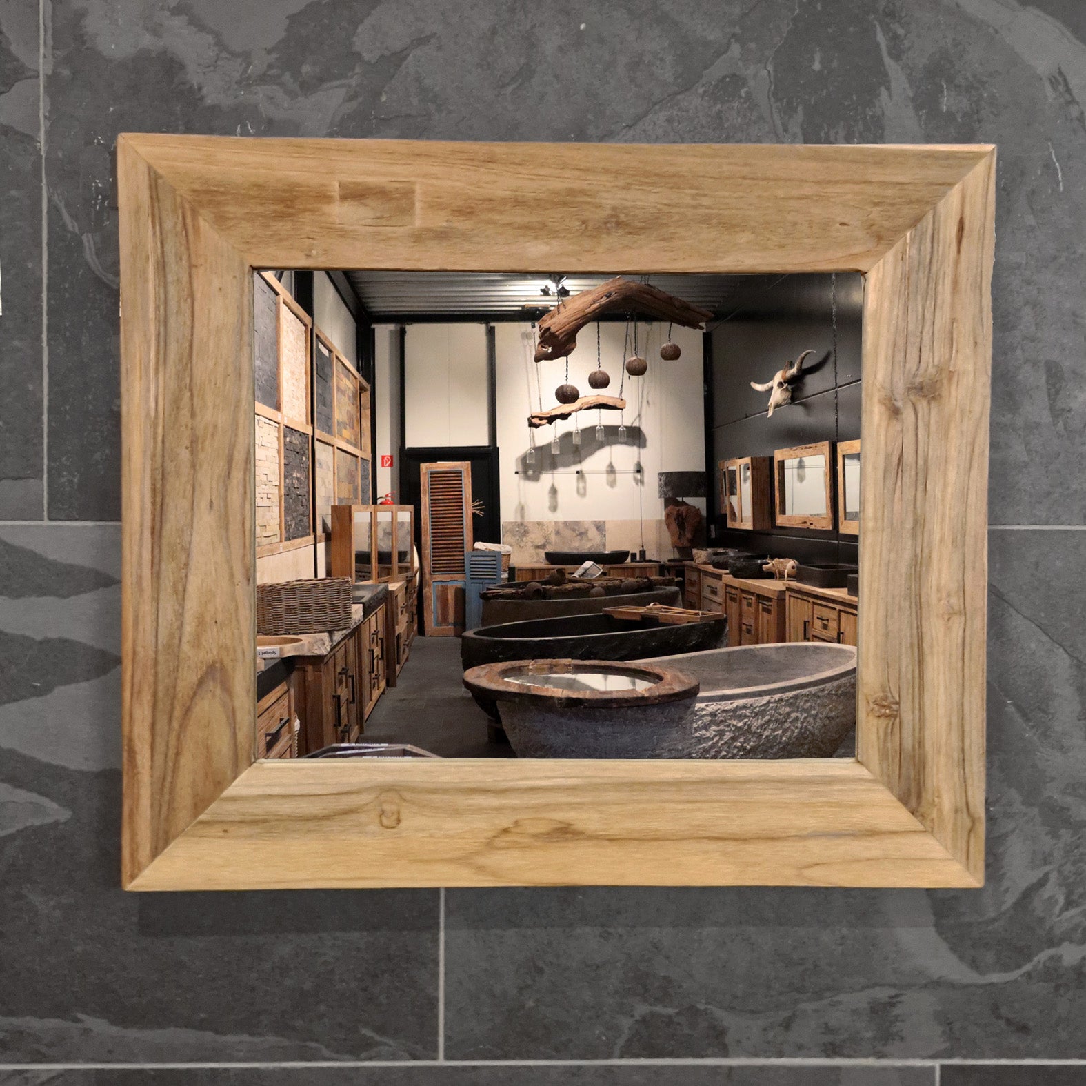 Badspiegel | Recyceltes Teakholz | Unikat | Verschiedene Größen - 60 x 80 cm - Badgestaltung