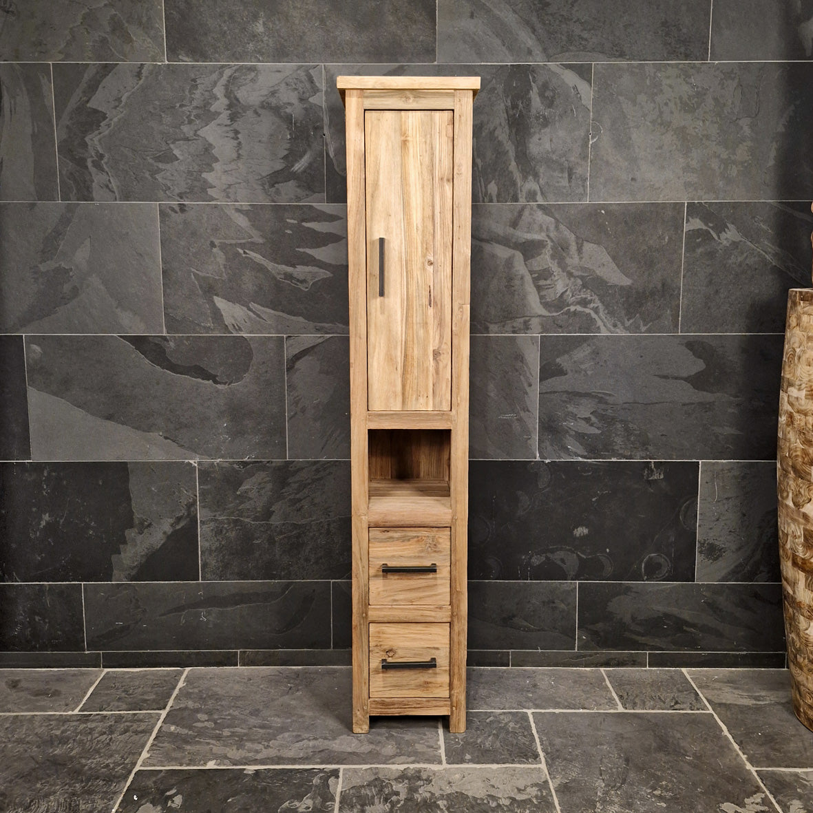 Badkamer hoge kast | Massief teakhout | Duurzaam handgemaakt | Model 2