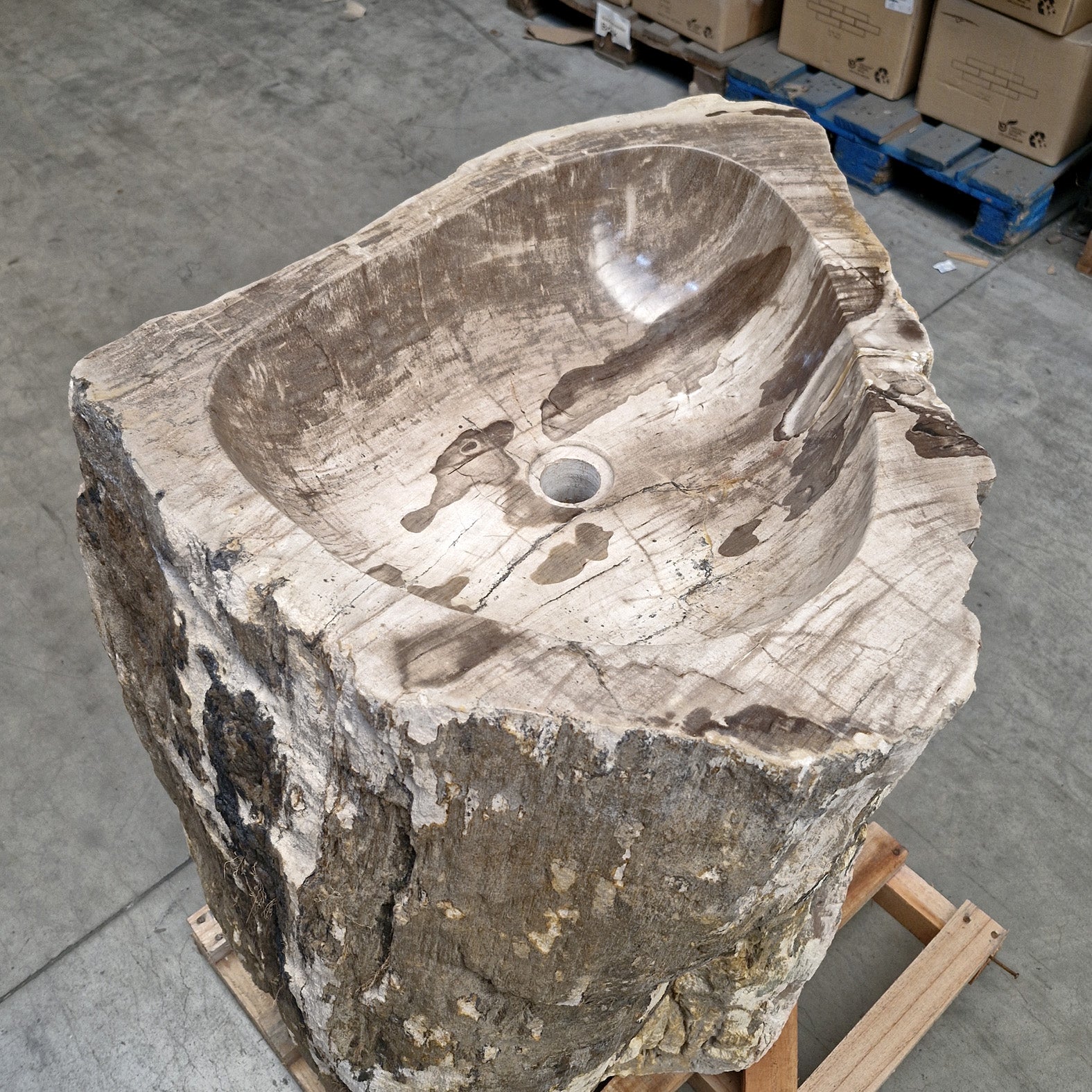 Standwaschbecken Versteinertes Holz | 67 x 56 x 90 cm | O5 - Badgestaltung