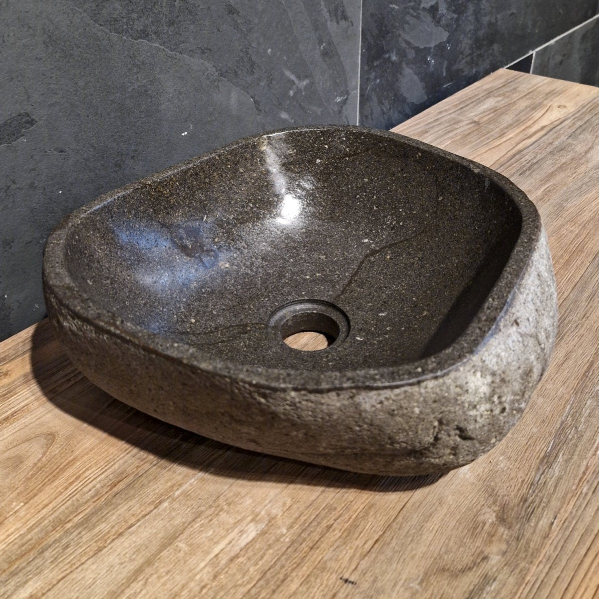 - FLUSSSTEIN Waschbecken Nr.1 - 17 - in verschiedenen Größen - Nr. 12 - B 31 x T 32 x H 12 cm - Badgestaltung | Afrika Naturstein