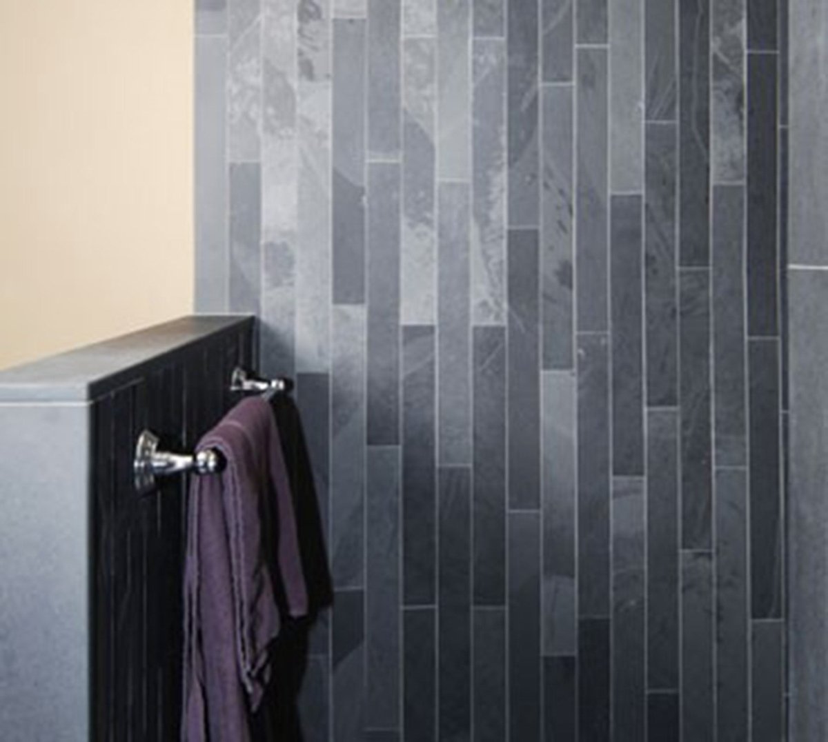 Schiefer Naturstein Verblender von MUSTANG BLACK SLATE, dekorativer Wandverblender aus natürlichem Schieferstein