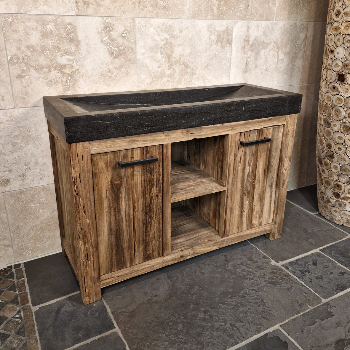 Handgefertigter Teakholz-Unterschrank mit Waschtisch, Borneo Badgestaltung, Maße 126x55x80 cm, glatte blaue Steinoberfläche