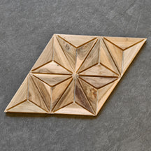 Holzverblender aus Teakholz von DIAMOND, natürliche Holzoptik, rustikale Oberfläche, ideal für Wandgestaltung, Verblender.
