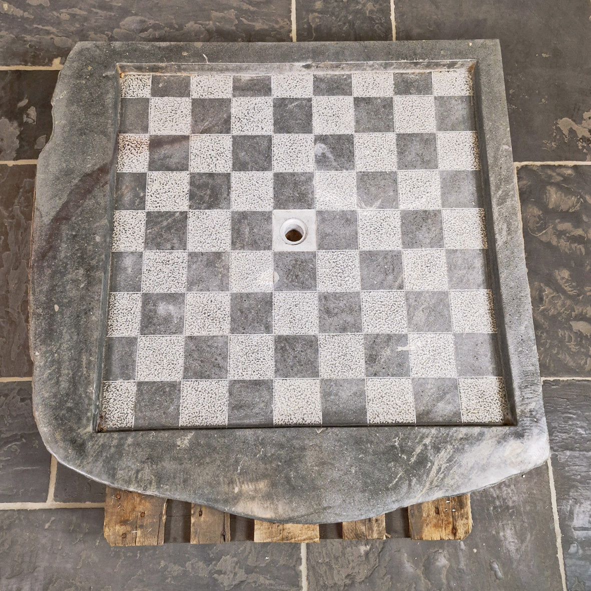 Duschtasse aus Flussstein von ACHERON, rechteckige Badgestaltung, 112x115x10cm, natürliche Steinoptik, robuste Oberfläche