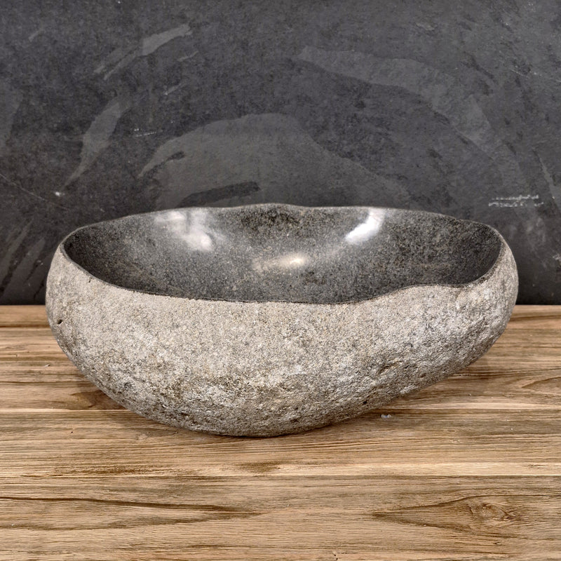 Aufsatzwaschbecken aus Flussstein | Naturstein | Unikate | 40-60 cm | 48 x 30 x 15 cm | Badgestaltung