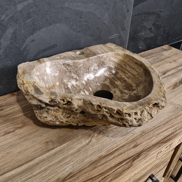 Wasbak van versteend hout | Natuursteen | Met kraangat | 40-60 cm