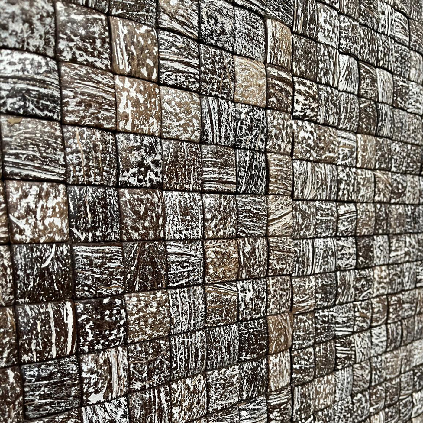 COCONUT Wandverblender mit Kokosnuss-Patina, dekorative Wandverkleidung, rustikale Holzoptik für stilvolle Raumgestaltung