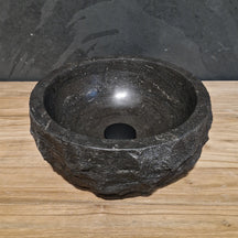 Rundes Aufsatzwaschbecken aus grobem Blaustein Naturstein, 35 cm Durchmesser, für Badgestaltung, von MOSKAU