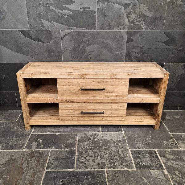 Badmöbel aus Altholz | Unterschrank mit Charakter