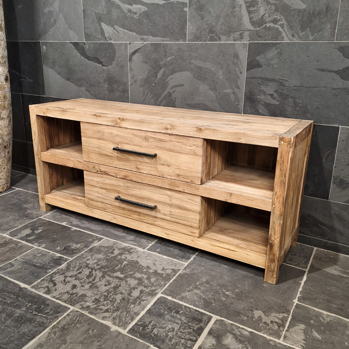 Altholz-Badmöbel: Maluku Unterschrank mit 180x52x80cm für natürliche Badgestaltung, rustikaler Charme und langlebige Qualität