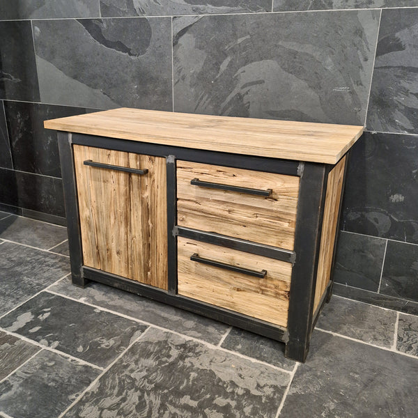 Badunterschrank aus Altholz | Nachhaltige Variante in verschiedenen Größen | Model 2