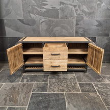 Badezimmer-Unterschrank im Retro-Stil aus recyceltem Teakholz, Metall Look, Badgestaltung, Modell 6, 180x55x82 cm