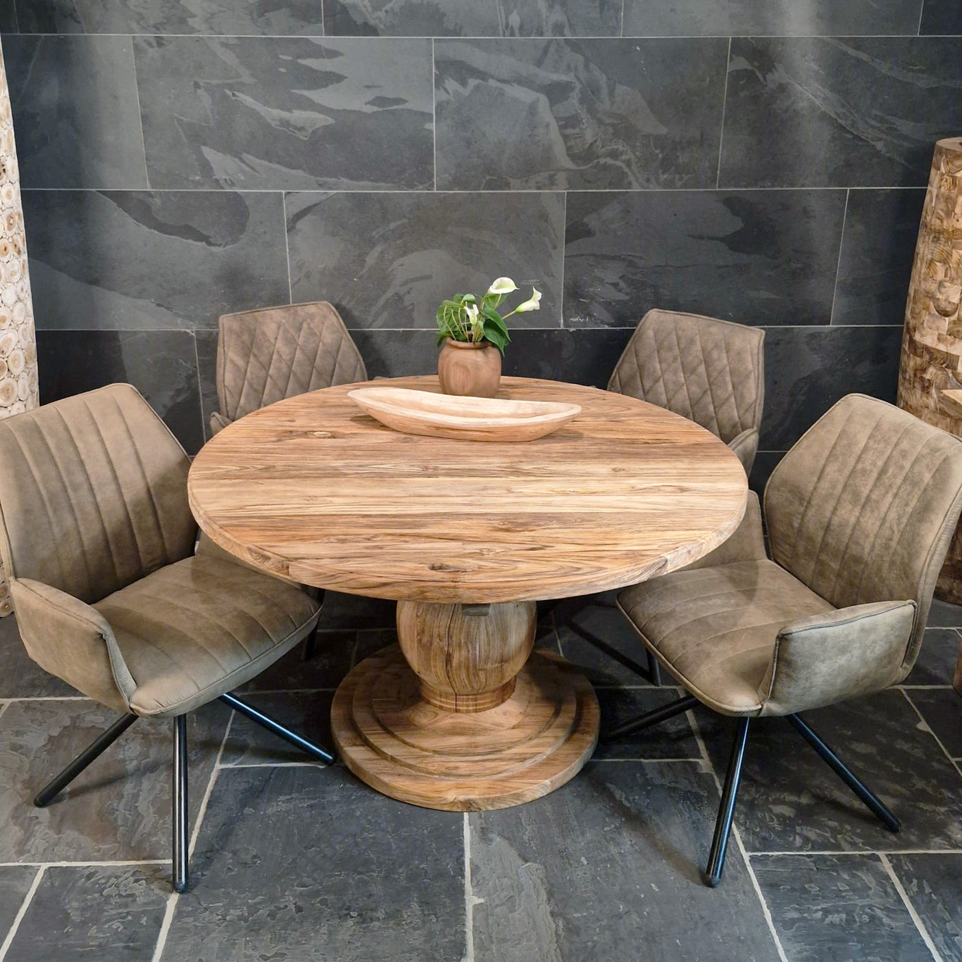 Runder Esstisch aus recyceltem Teakholz von Metro, 130 cm Durchmesser, langlebige Teakmöbel für den Innen- und Außenbereich