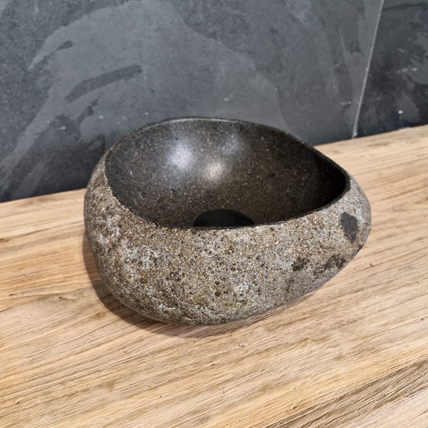 Aufsatzwaschbecken aus Flussstein | Naturstein | Unikate | 30-40 cm