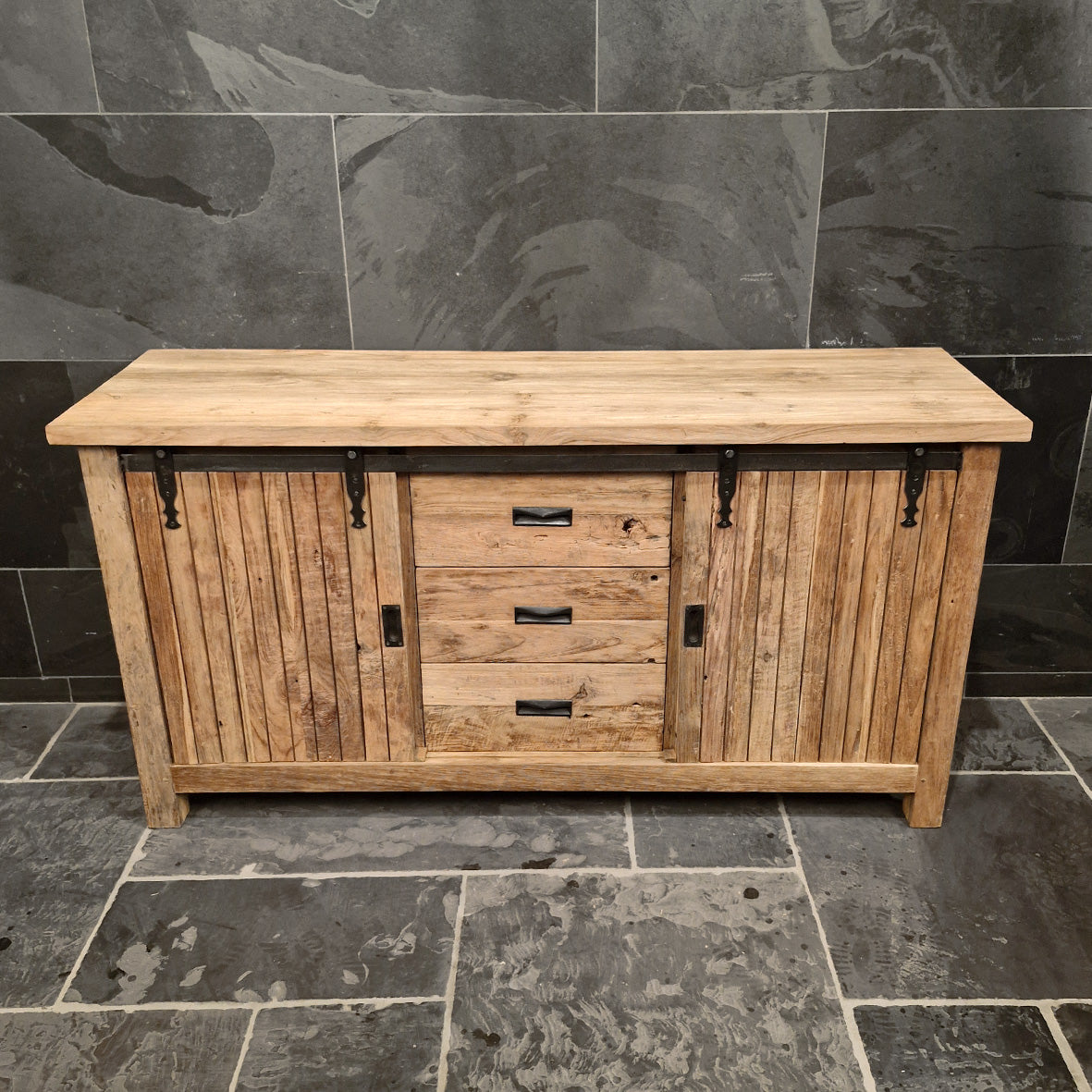 Onderkast voor de badkamer | Recyceltes teak | Onderkast voor wastafel met karakter