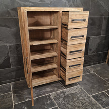 Hochschrank von PELEMSEWU mit Carving-Tür, Badgestaltung, Maße 100x40x140cm, elegantes Holzdesign