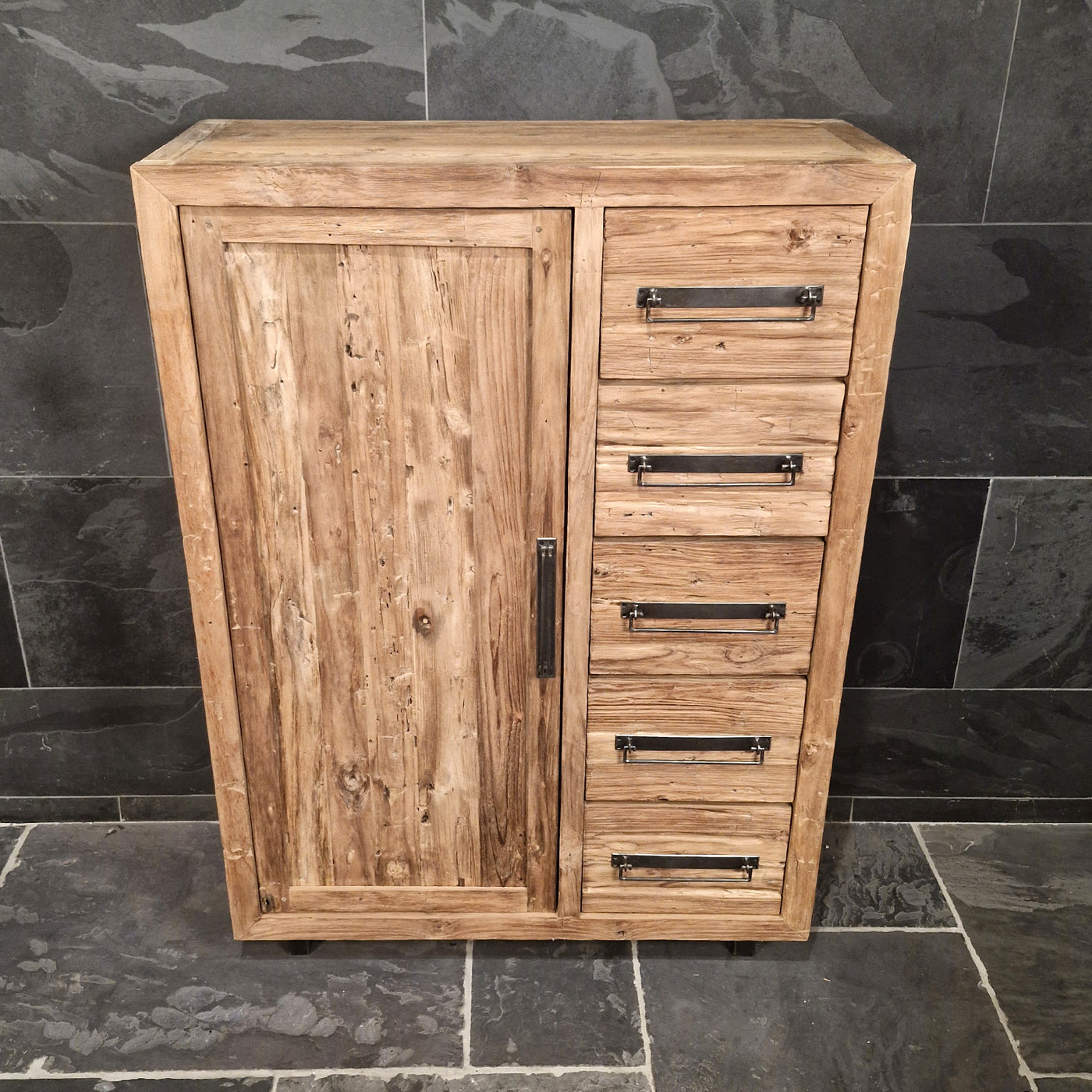 Recycelter Hochschrank von PELEMSEWU für Badgestaltung, 100x40x140 cm, nachhaltiges Möbelstück mit modernem Design