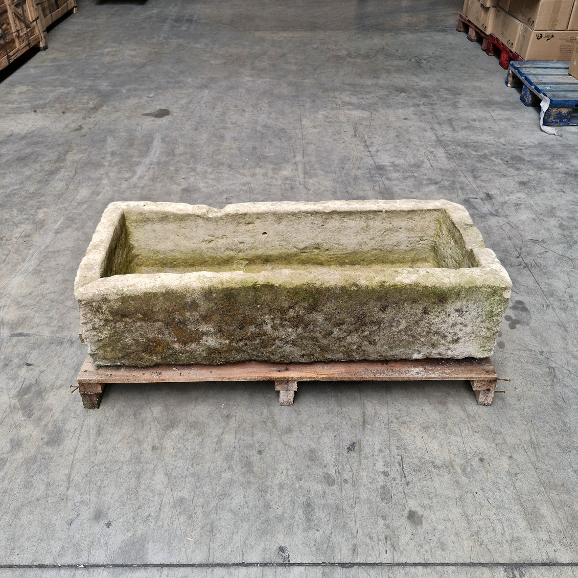 Antike Sandstein Gefäße | Garten