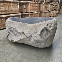 Freistehende Badewanne aus Flussstein von POSEIDON, 200 x 135 x 78 cm, elegante Badgestaltung mit natürlichem Design