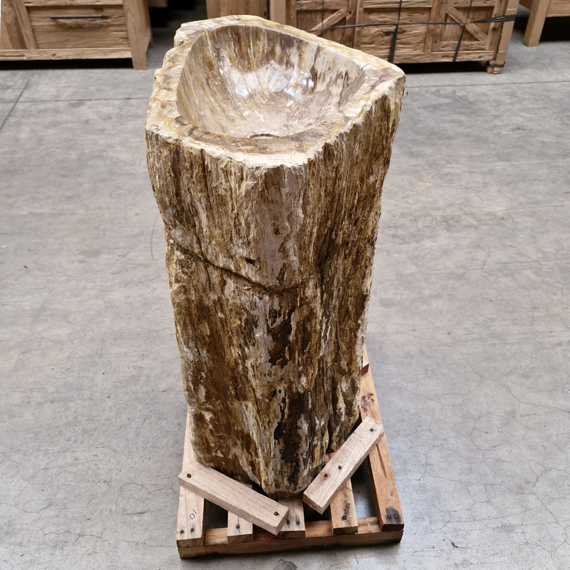 Standwaschbecken aus versteinertem Holz von Zakynthos, Badgestaltung, Maße 66x42x90 cm, mit Unteranschluss, fossilisiert.
