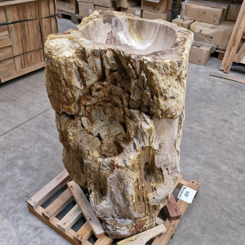 Standwaschbecken aus versteinertem Holz, 57x47x90 cm, mit Unteranschluss, Zakynthos Badgestaltung, einzigartiges Fossilholz-Design