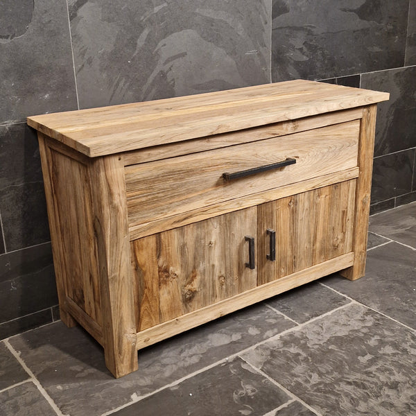 Unterschrank aus Teakholz | Naturmaterial für das Badezimmer