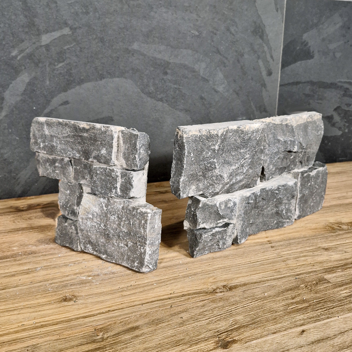 Muster Rocks Verblender aus Kalkstein in Schwarz, Naturstein Muster, rechteckiges Eckstück für Wandgestaltung