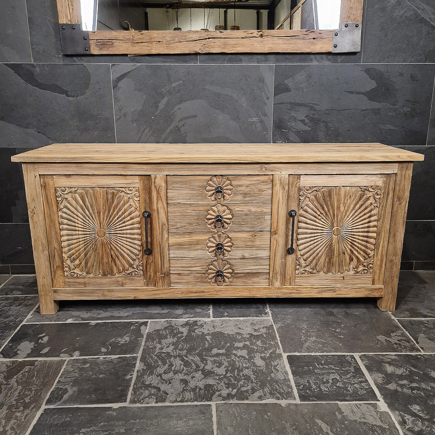 Badunterschrank aus recyceltem Teakholz mit Carving-Blumenmuster, von Sample Carving Flower, 186x55x80cm
