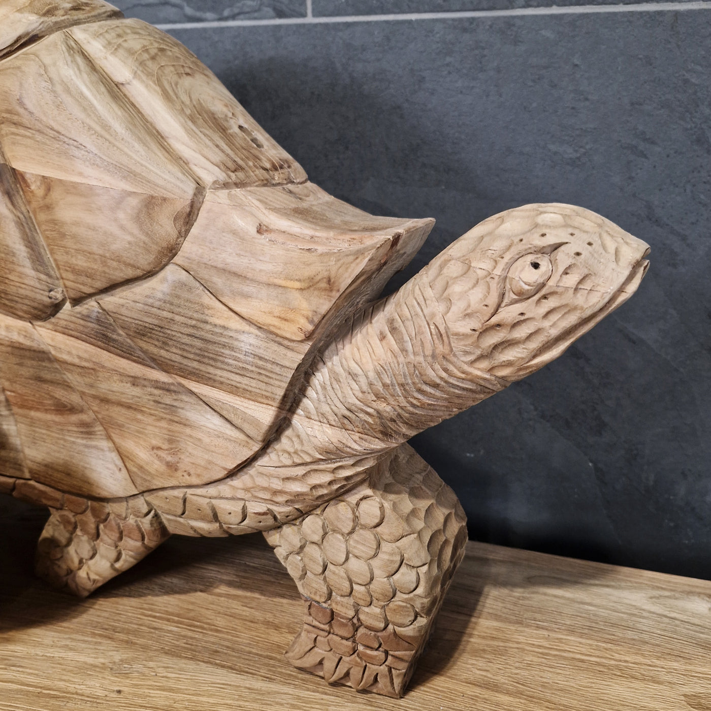 Große Deko Schildkröte aus recyceltem Teakholz, für Badgestaltung, ca. 65x9x35 cm, von der Marke TIERE