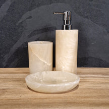 Beiges Onyx 3-teiliges Badgestaltung Set mit geraden Seifenspendern, stilvolle und moderne Badezimmerdekoration