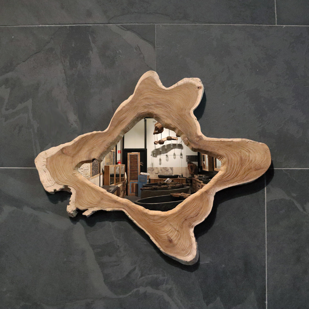 Wandspiegel Badspiegel aus recyceltem Teakholz in verschiedenen Größen, rechteckiges Design, Baumstumpf Markenprodukt