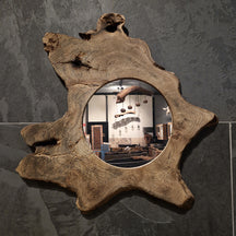 Wandspiegel Badspiegel aus Baumscheibe, rechteckig, Maße 58x56x3 cm, naturbelassene Oberfläche, für moderne Badgestaltung