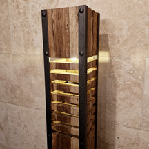 Indische Stehlampe aus Teakholz, für Badgestaltung, mit einem modernen Beach-Design, Maße 20x20x145 cm, von STEHLAMPE