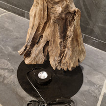 Indonesische Stehlampe aus Wurzelholz, 190 cm hoch, für Badgestaltung, von STEHLAMPE, natürliche Holzoptik und einzigartiges Design