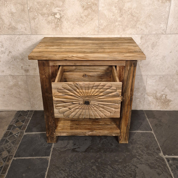 Unterschrank mit Carving Schublade | Recyceltes Teakholz | Sulawesi 1