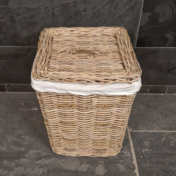 Handgevlocten wasmand | Hoekig of rond