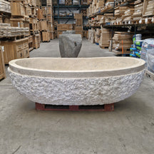 Freistehende Badewanne aus beige Marmor, WAVE Badgestaltung, Maße 205x106x57 cm, elegantes Badezimmer-Design