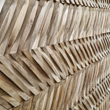 Holzverblender aus Teakholz von WAVE, detailreiche Textur, natürliche Holzmaserung, dekorative Wandverkleidung