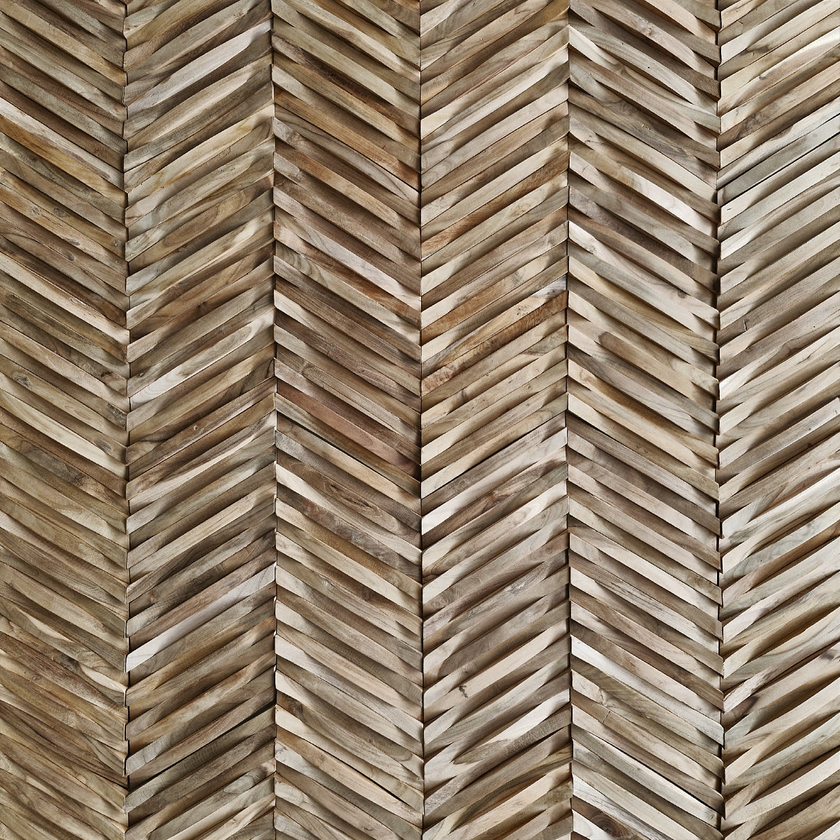WAVE Holzverblender aus Teakholz, naturbelassen, mit sichtbarer Holzmaserung und glatter Oberfläche, als Wandverkleidung.