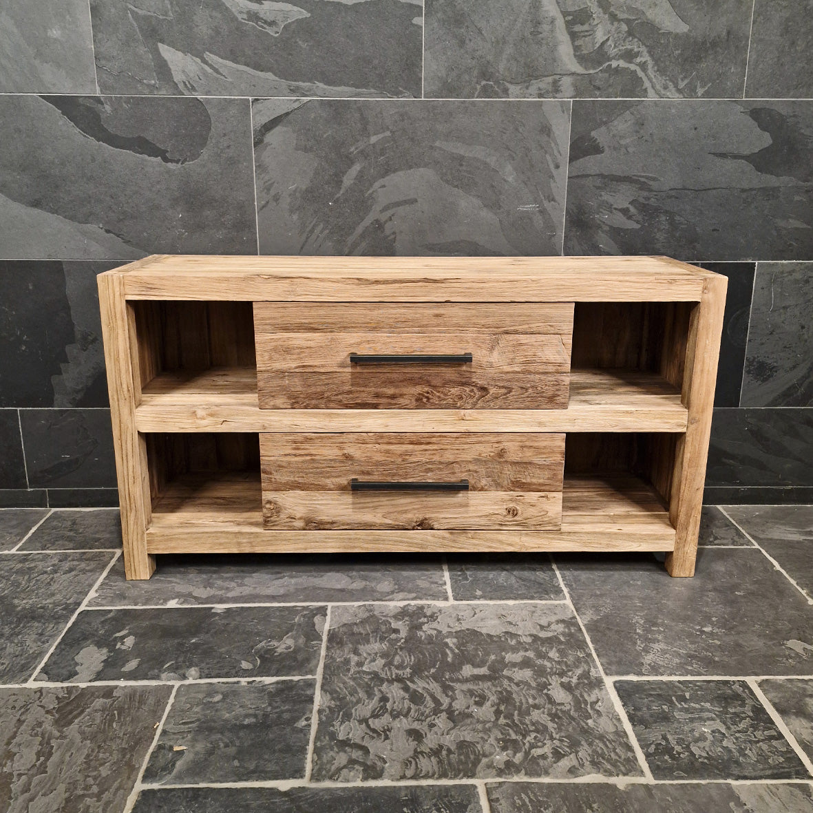 Badmöbel aus Altholz, Maluku Unterschrank mit glatter Oberfläche, für stilvolle Badgestaltung, Maße 150x47x80 cm