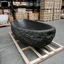 Freistehende Badewanne von WAVE aus Blaustein, 180 oder 200 cm, modernes Badgestaltungselement, weiße Keramik, glänzende Oberfläche